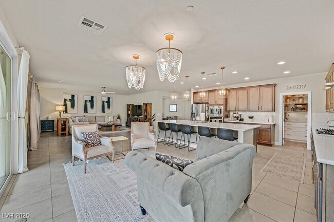 Building Photo - 505 Punto Vallata Dr