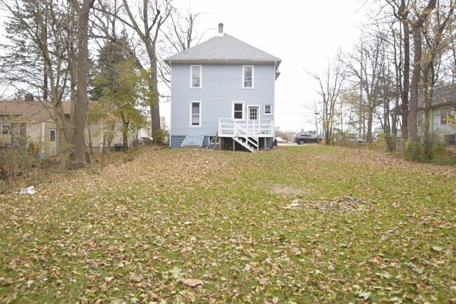 Building Photo - 4 bedroom / 1.5 bath home for rent in Valp...