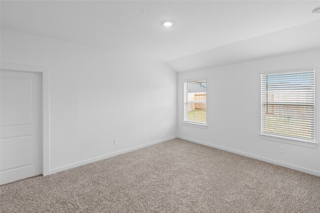 Building Photo - 30618 Wicklow Gdns Dr