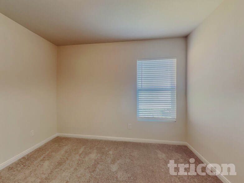 Building Photo - 10050 Cerritos dr