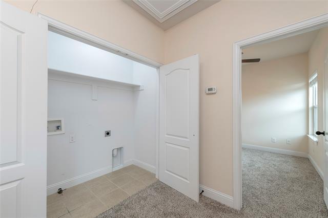 Building Photo - 2500 Rockbrook Dr