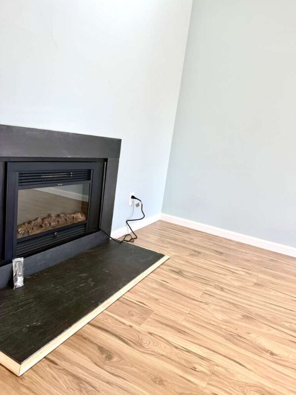 Building Photo - 1 Warren Lodge Ct