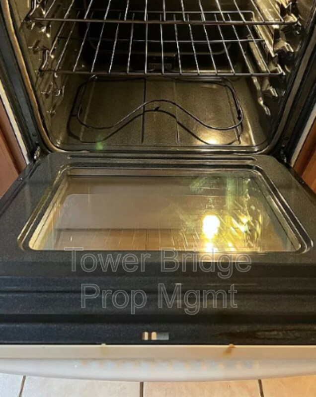 Building Photo - 11150 Trinity River Dr