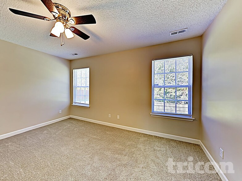 Building Photo - 11110 Nolet Ct