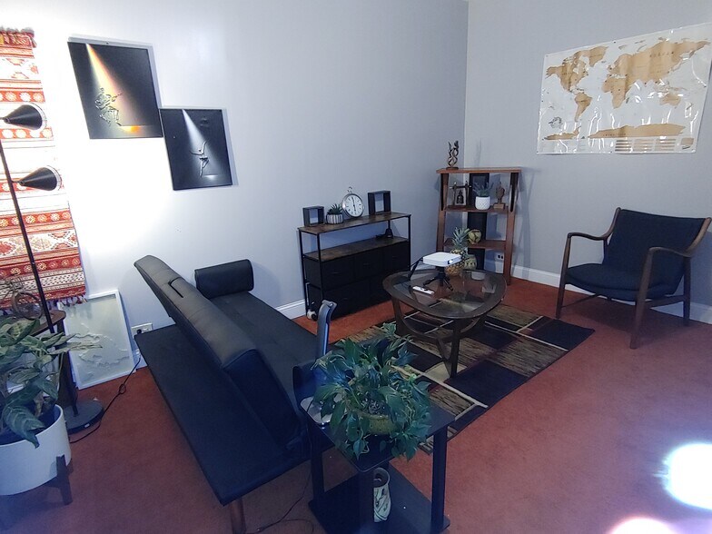 Front room. Size - 4137 Boyd Ave