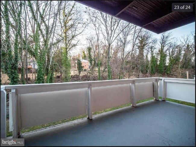 Building Photo - 567 Wilson Bridge Dr