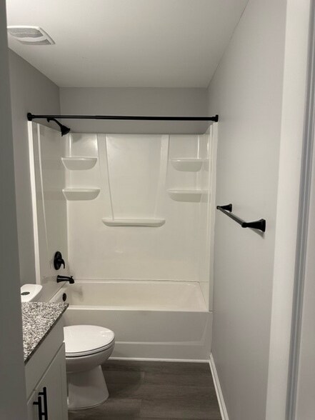 Building Photo - 1421 Centipede Dr