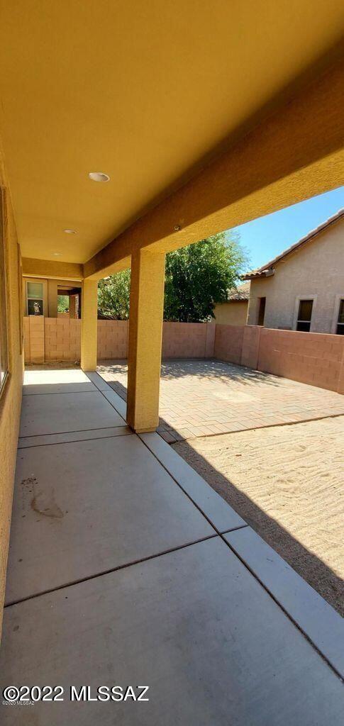 Building Photo - 1630 W Gentle Brook Trail