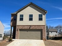 Building Photo - 2224 Birch Mountain Run