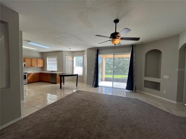 Building Photo - 17930 Cunningham Ct