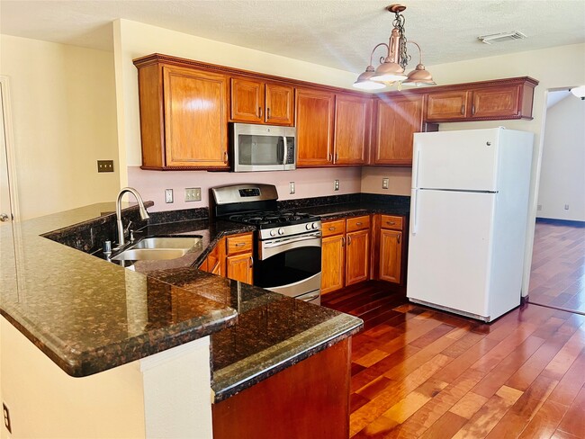 Building Photo - 8903 N Deer Meadow Dr