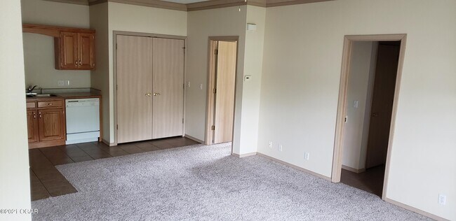 Building Photo - 5254 Courtney Ln