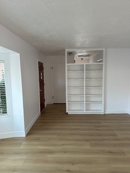 Building Photo - 3540 Christine St