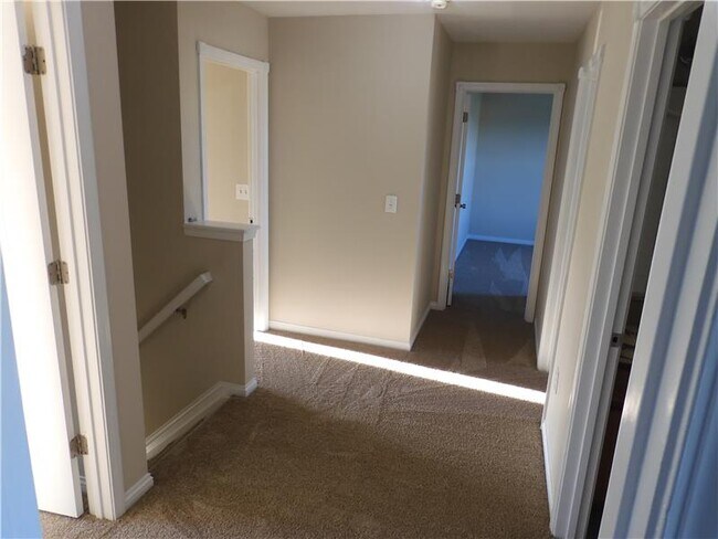 Building Photo - 1201 Catletts Ct