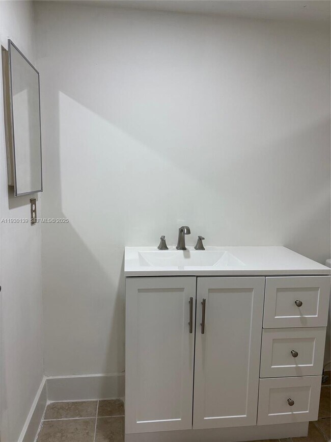 Building Photo - 6725 NW 174th Terrace