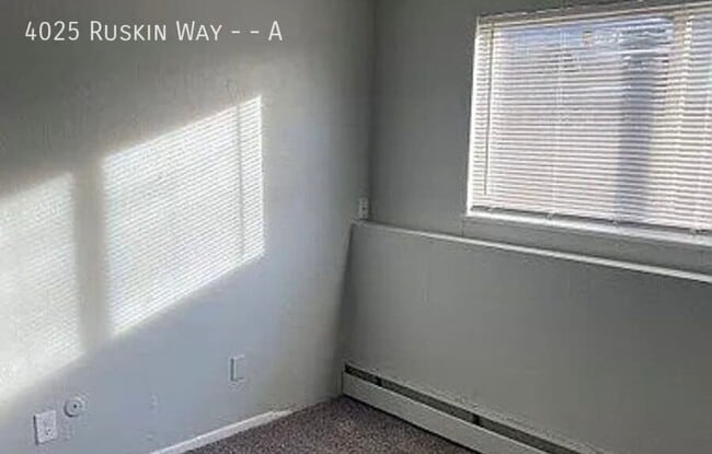 Building Photo - 4025 Ruskin Way