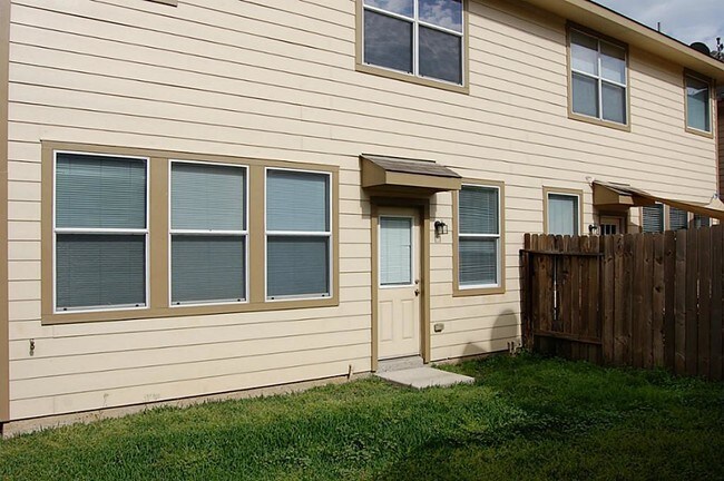 Building Photo - 182 N Burberry Park Cir