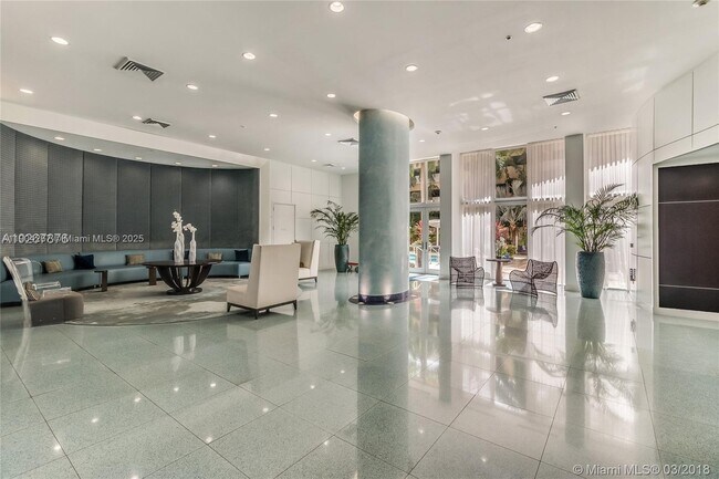 Building Photo - 18800 NE 29th Ave