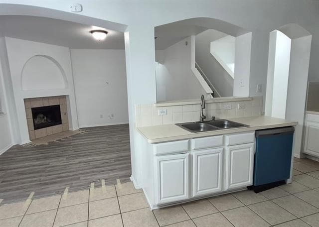 Building Photo - 4844 Carrotwood Dr