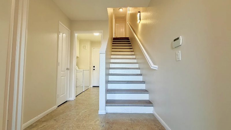 Building Photo - 89 Via Sovana