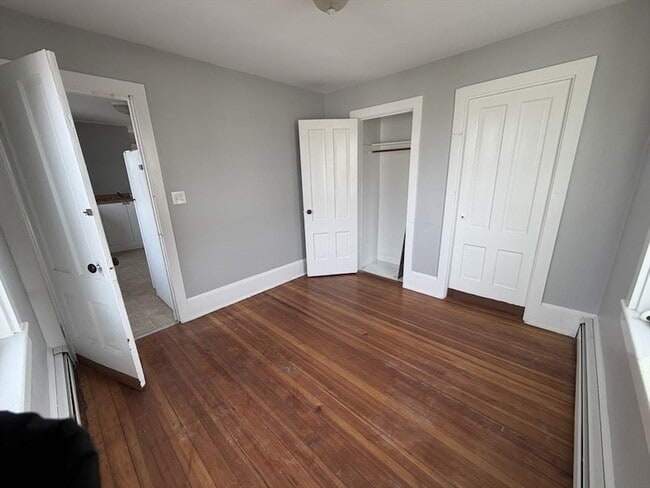 Building Photo - 1 Hamilton St