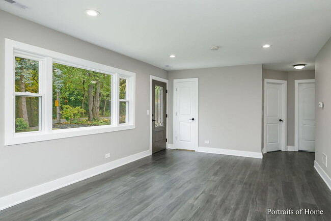 Building Photo - 1828 Idlewild Ln