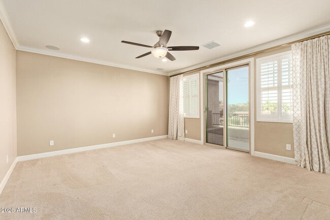 Building Photo - 4322 S Gardenia Dr