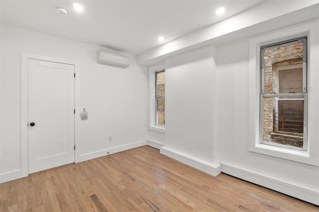 Building Photo - 232 Van Horne St