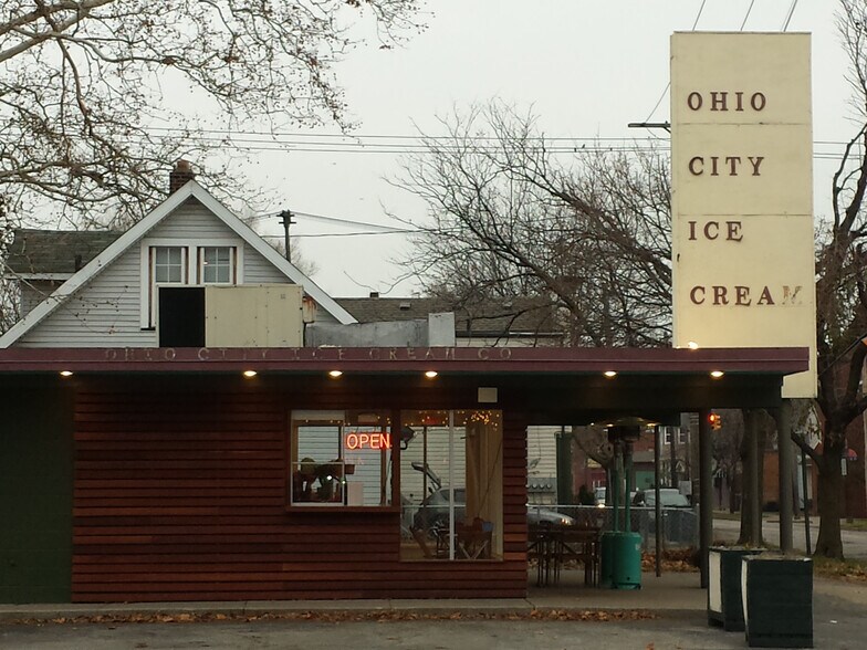 Building Photo - 1973 W 44th St