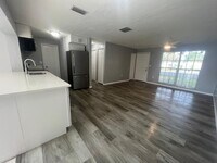 Building Photo - UPDATED 2/1 Home Available now!