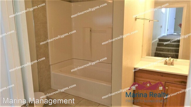 Building Photo - 3 br, 2 bath House - 460 Benicia Rd