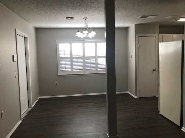 Building Photo - 140 Fort Wayne