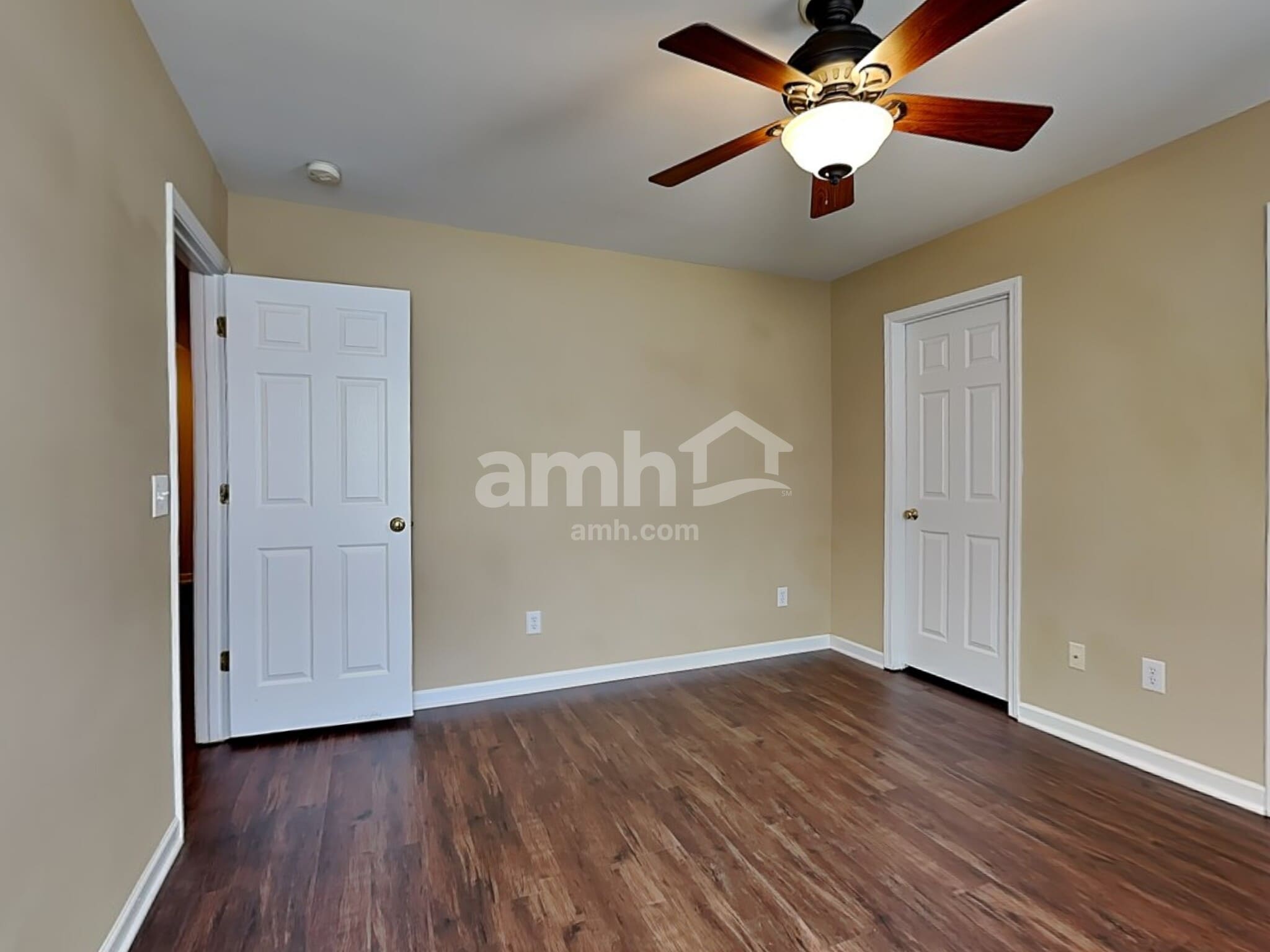 Building Photo - 5910 Bluestem Cir