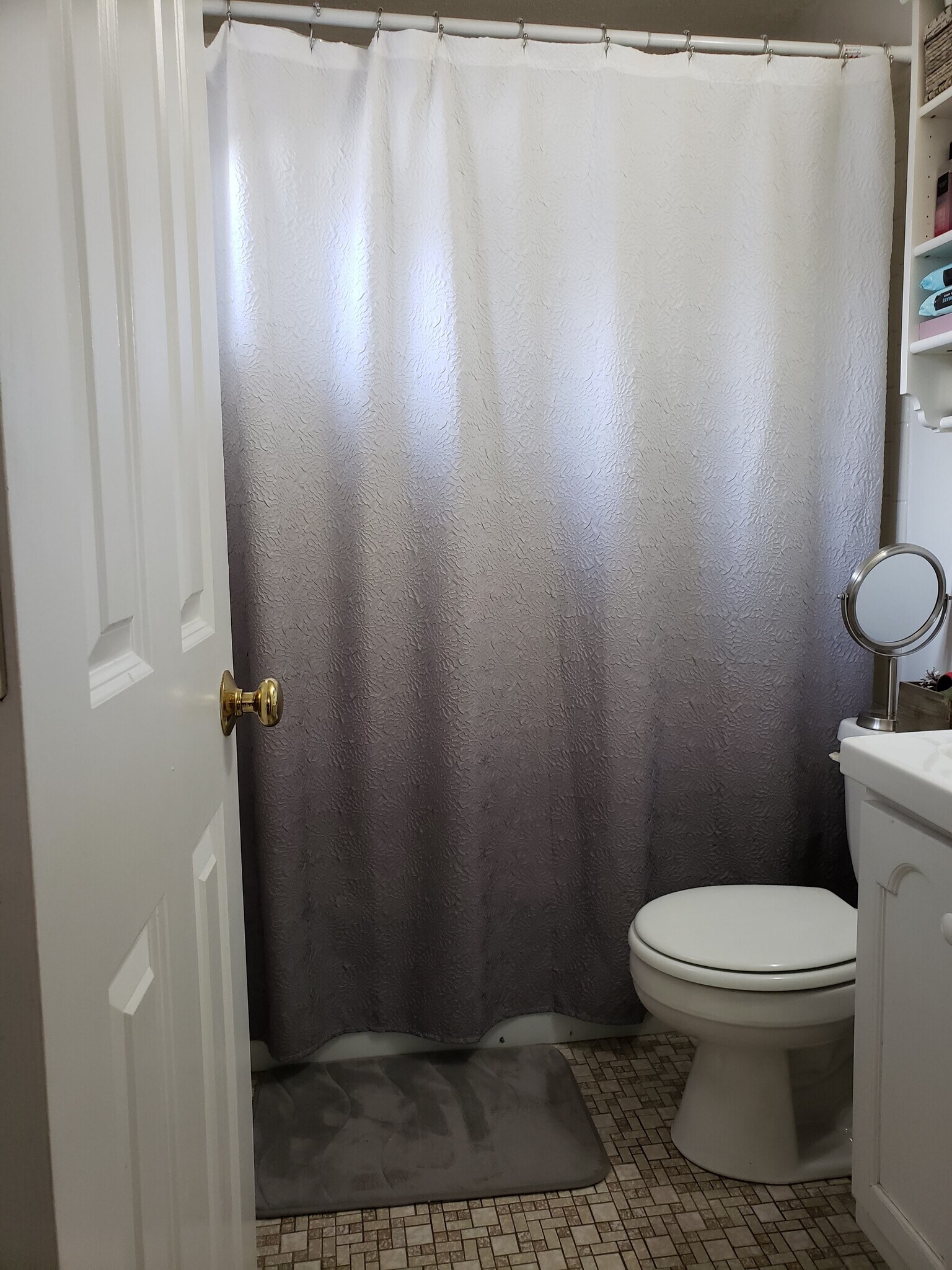Bathroom - 185 Linwood Ave