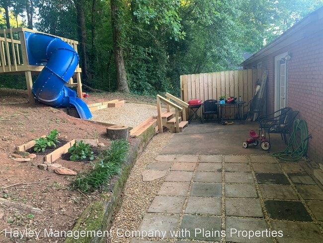 Building Photo - 3 br, 2 bath House - 1181 Northlake Drive