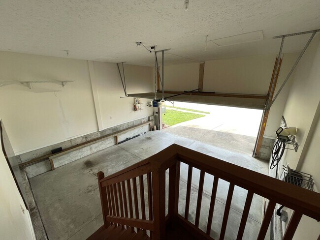 Building Photo - 10916 Collington Dr