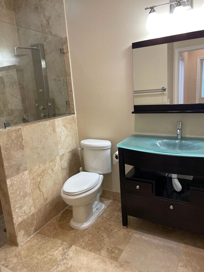 Building Photo - 6675 NW 25th Way