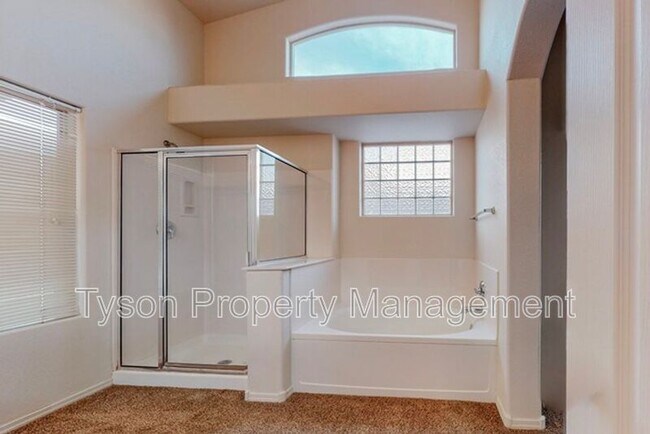 Building Photo - 1500 Montiano Loop SE