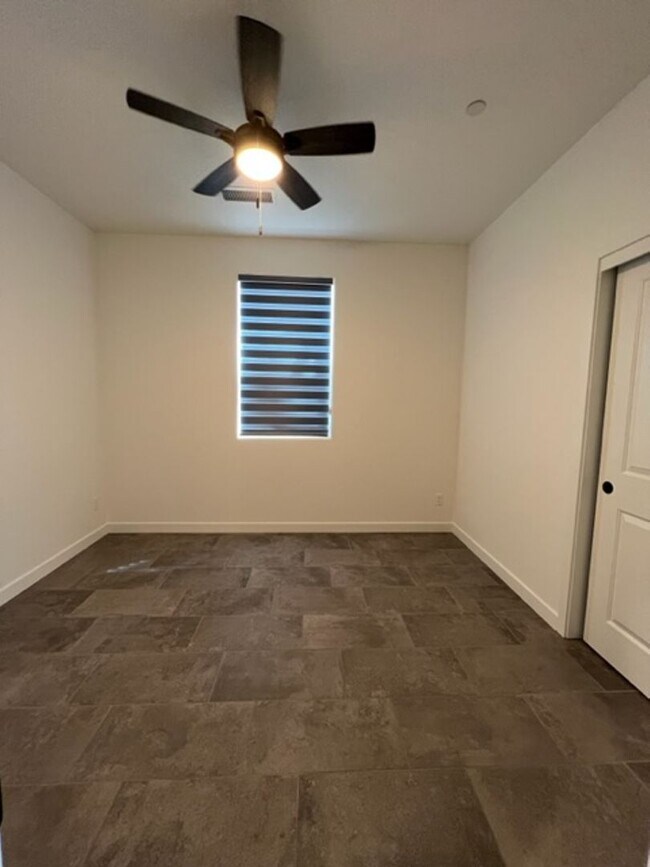Building Photo - Beautiful 3-Bedroom 2-Bath in Tesoro Viejo