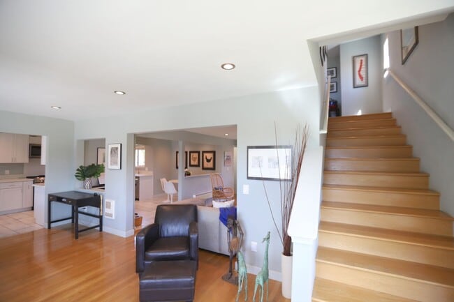Building Photo - Watsonville: Tranquil Home & Ranch/Farm on...