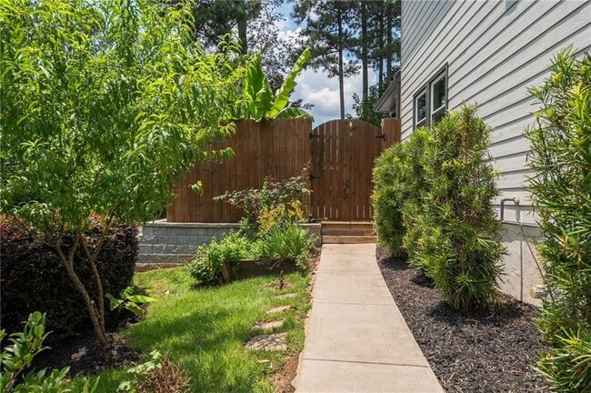 Building Photo - 100 Cabots Cove Ct