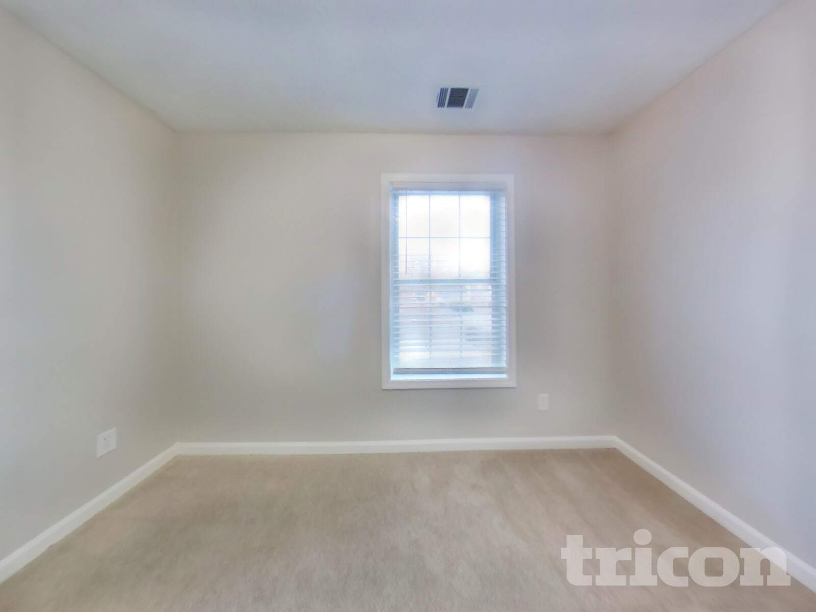 Building Photo - 114 Windsor Cir