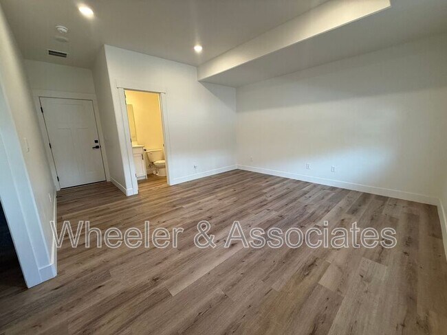 Building Photo - 1294 E 1640 S