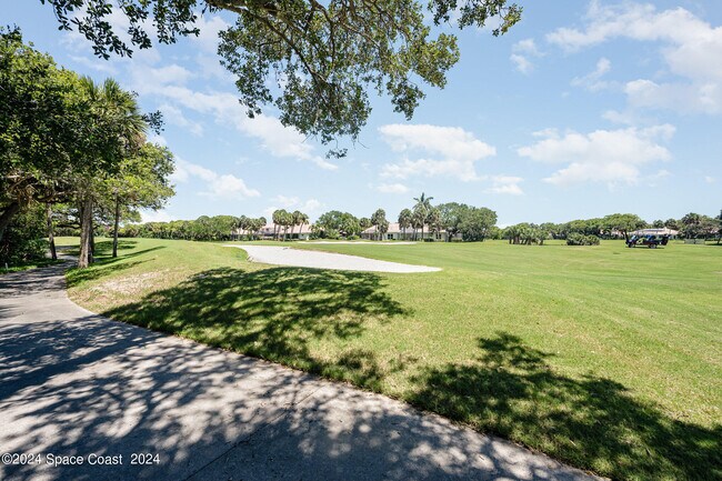 Building Photo - 135 Aquarina Blvd