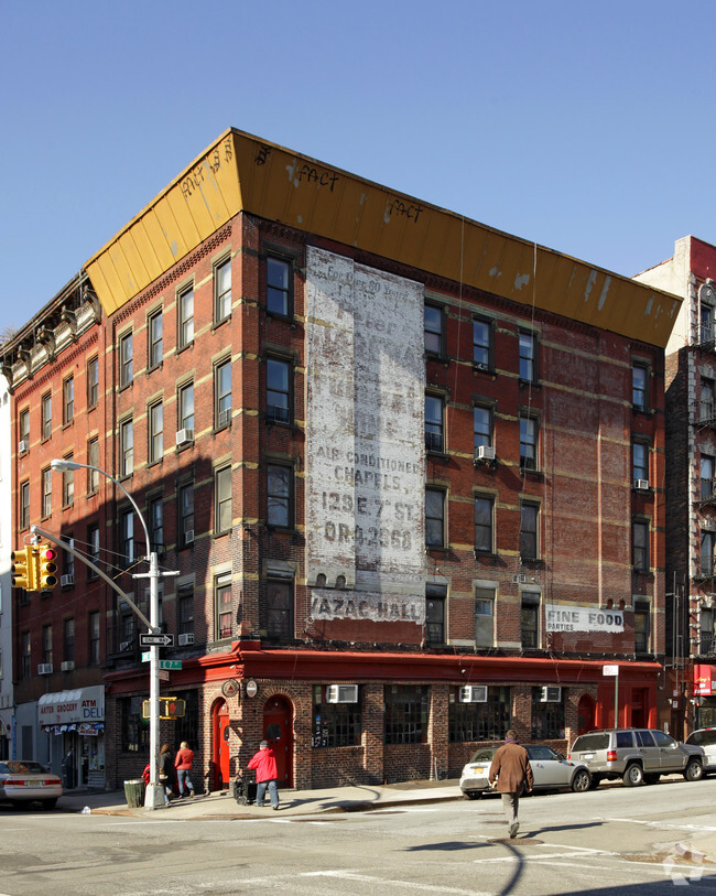 Building Photo - 182 EAST 7th Street
