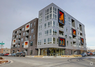 Building Photo - Improved Price!!!! Bustling Location! Mode...