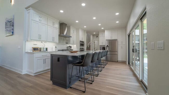 Building Photo - 10573 Jasper Ln