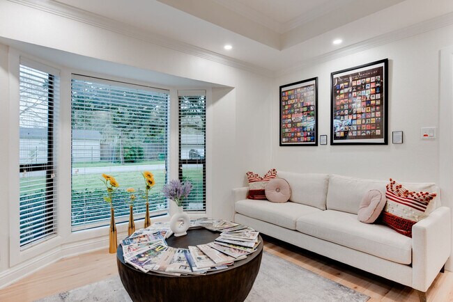 Building Photo - 1505 Durango Dr