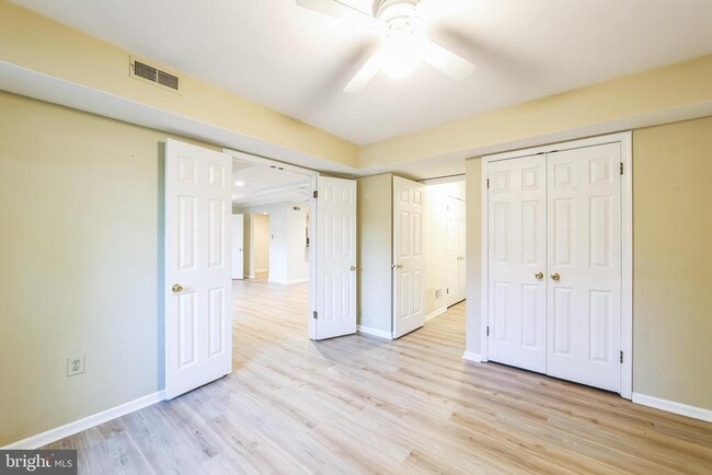 Building Photo - 1804 Mountainview Dr