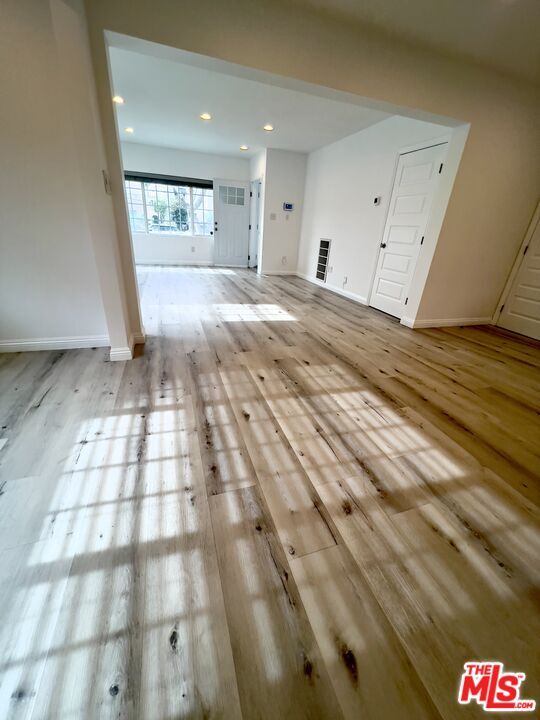 Building Photo - 1206 Keniston Ave